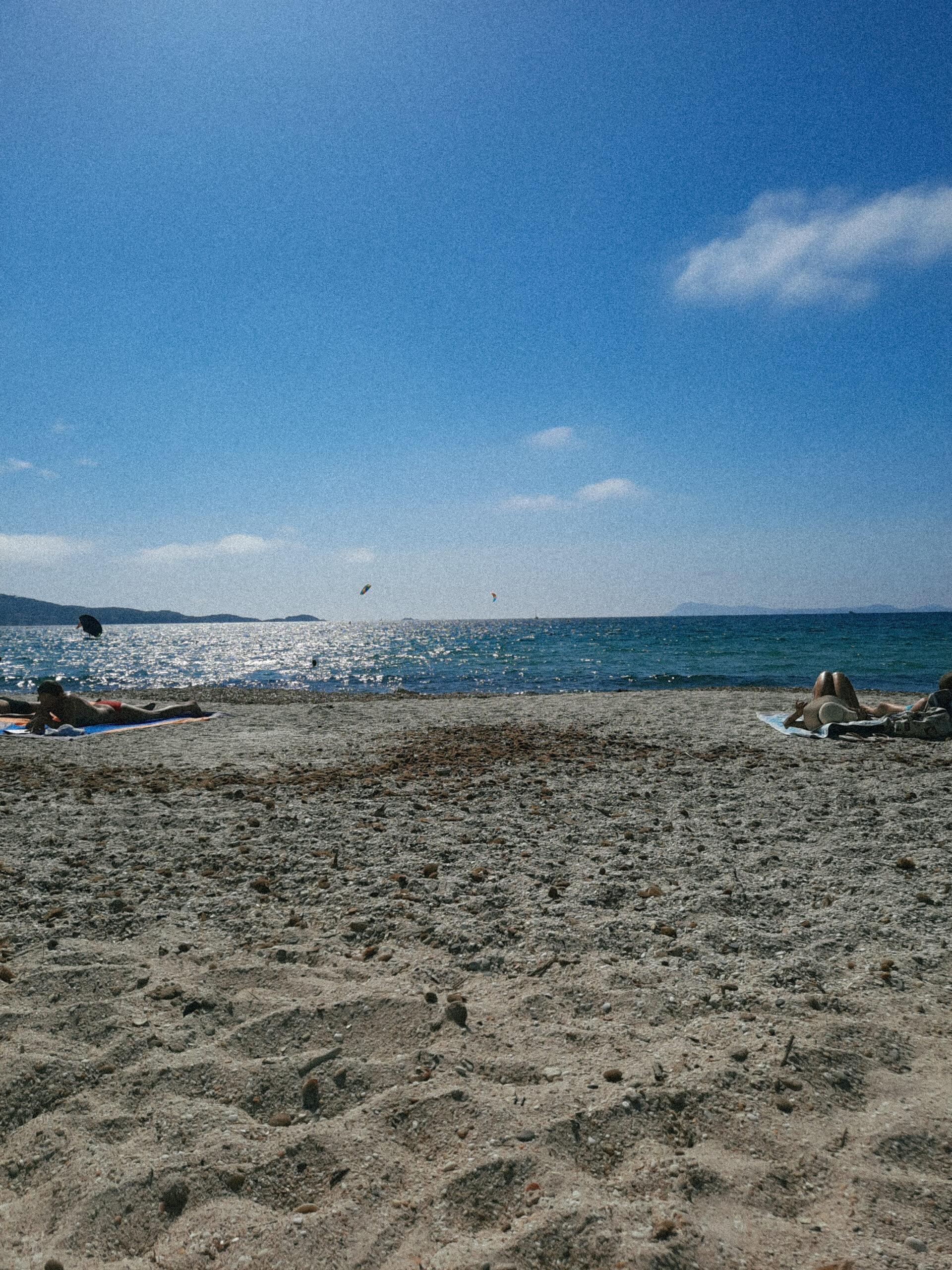 Tag 2 – Croissants, Baguettes und Strand